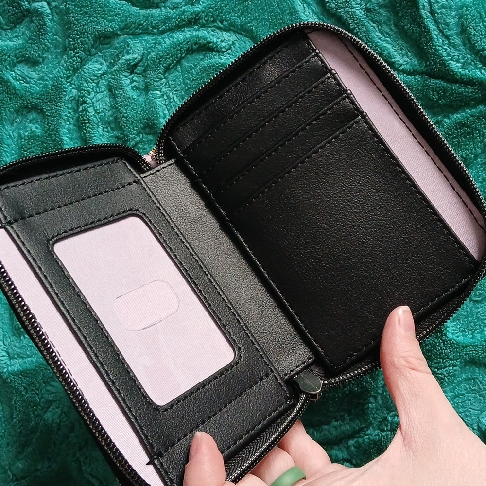 Loungefly Sanrio Wallet - Picture 3 of 3